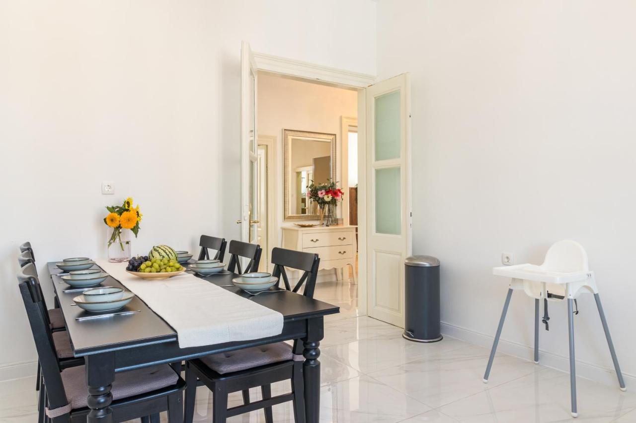 Apartment Augier - Elegant & Spacious - City Centre Pula Dış mekan fotoğraf